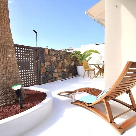 Unique, Stylish & Calm Peces By The Sea * Costa Teguise