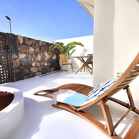 Unique, Stylish & Calm Peces By The Sea Hébergement de vacances Costa Teguise