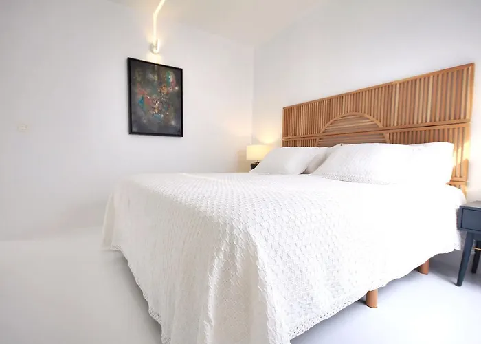 Unique, Stylish & Calm Peces By The Sea * Costa Teguise