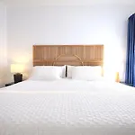 Unique, Stylish & Calm Peces By The Sea Holiday home *