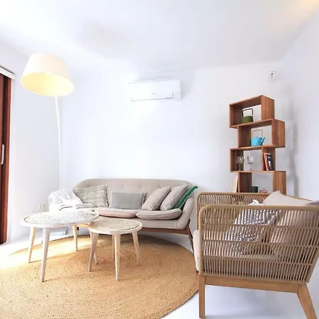 Unique, Stylish & Calm Peces By The Sea * Costa Teguise