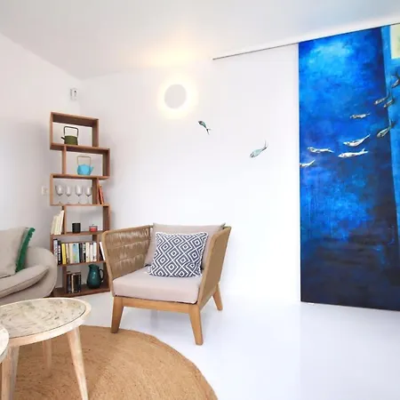 Casa vacanze Unique, Stylish & Calm Peces By The Sea