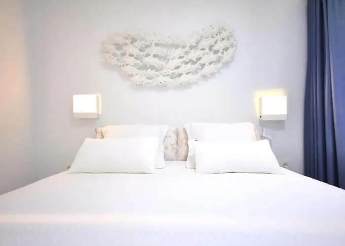 Unique, Stylish & Calm Peces By The Sea Holiday home *