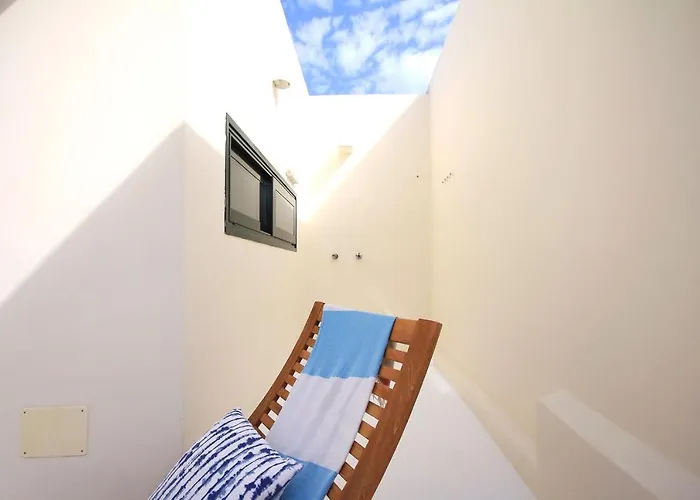 Unique, Stylish & Calm Peces By The Sea Holiday home *